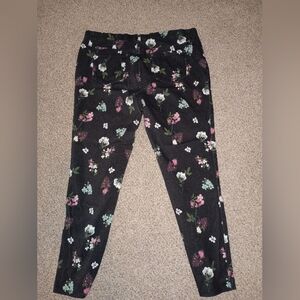 Terra & Sky Black Floral Pants